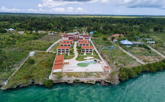 Treetop by Eight Continents Zanzibar